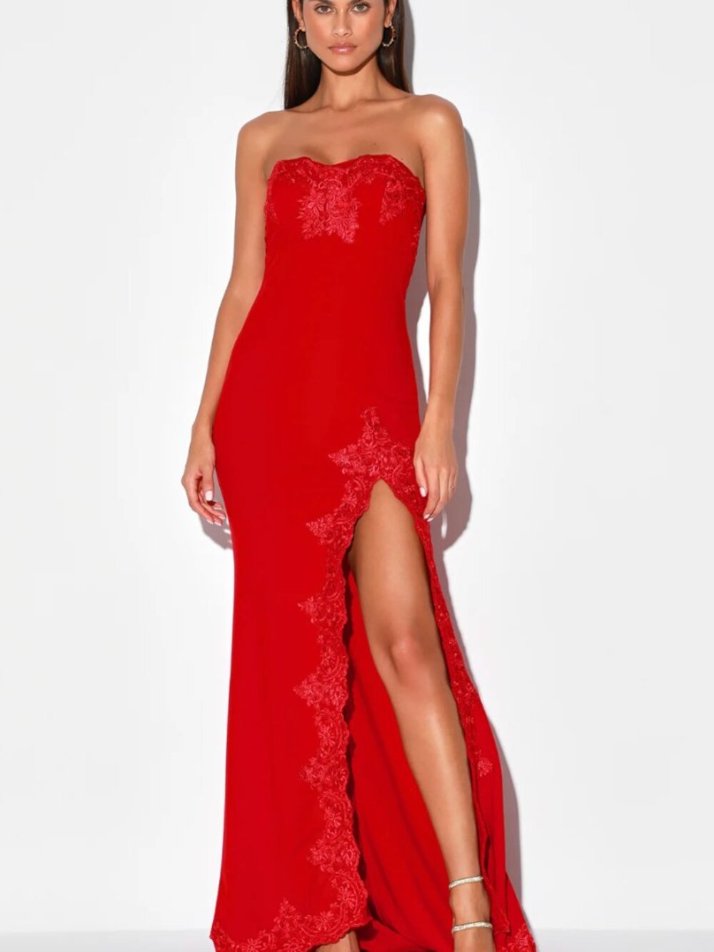 Lulus Twyla Red Embroidered Strapless Maxi Dress Mermaid Slit // NWT size M